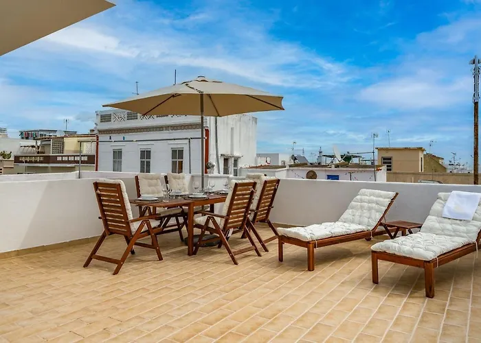 Tia Anica House I - Apartment With Terrace In Central Fuseta Beach Village