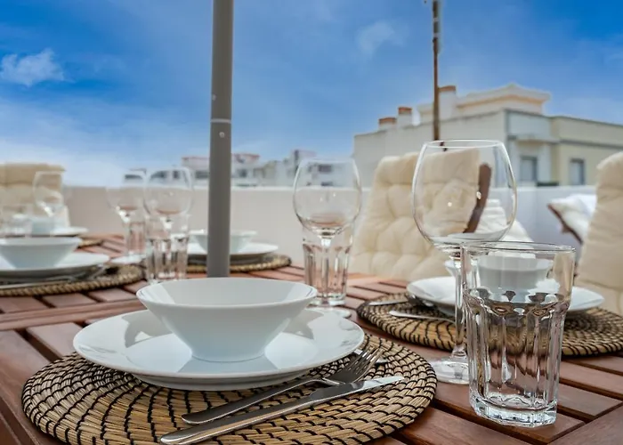 Tia Anica House I - Apartment With Terrace In Central Fuseta Beach Village